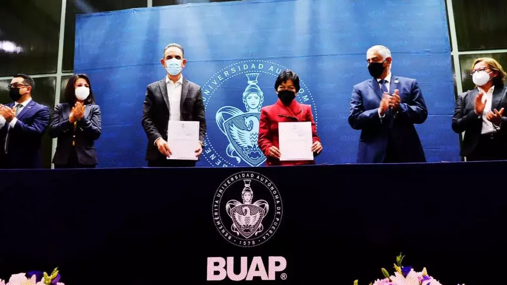 BUAP y Audi firman convenio para la realización de proyectos académicos
