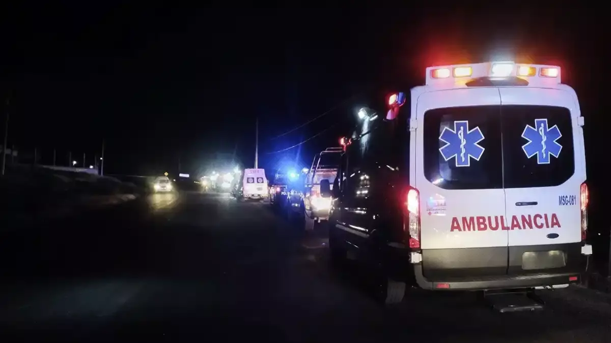 Borracho atropella a una familia en la carretera Tehuacán-Teotitlán.
