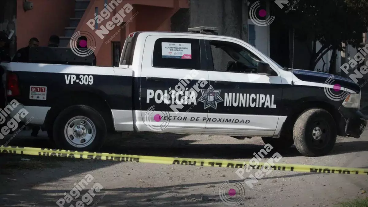 Indigente murió bajo las escaleras de una casa en la colonia El Salvador.