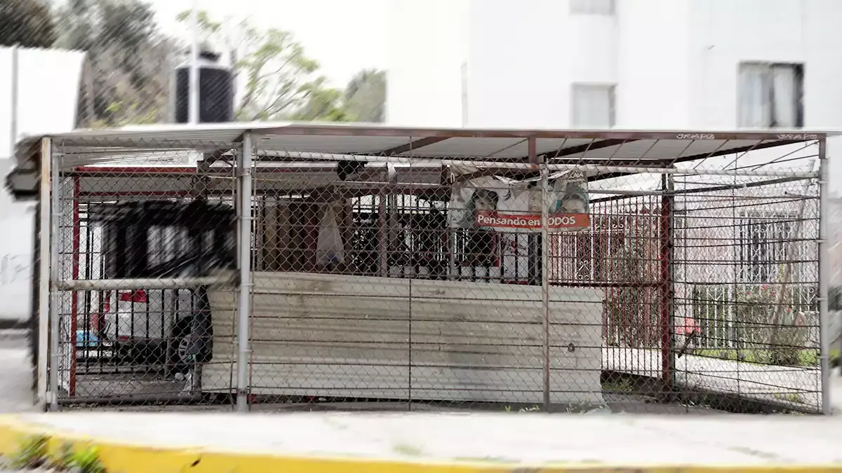 Clausurarán jaulas de Unidades Habitacionales en Puebla por venta de alcohol
