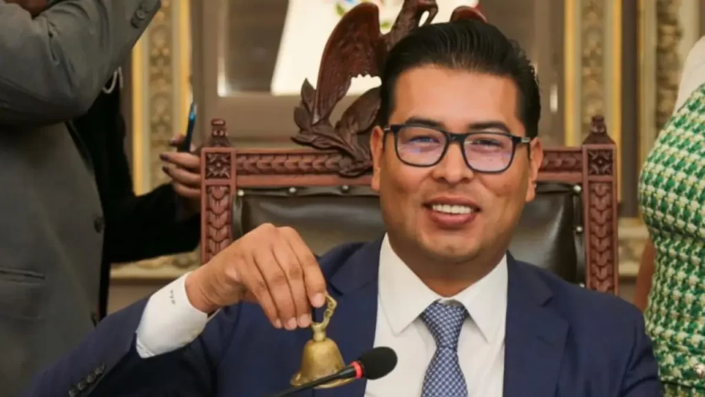 PRI respalda candados para postulación de candidatos con antecedentes delictivos en Puebla.