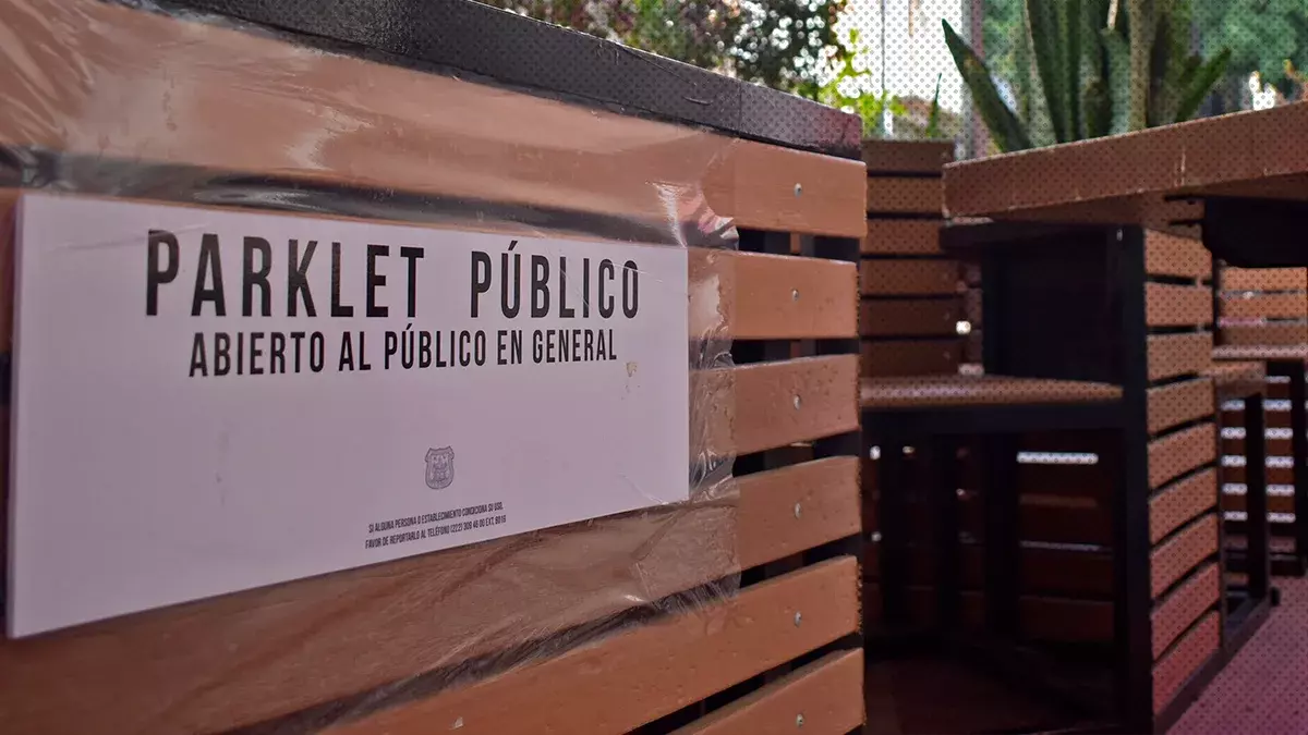 Parklets del Centro de Puebla serán reubicados: Adán Domínguez
