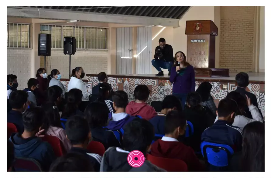 DIF Municipal lleva “Quiérete” a estudiantes de la Secundaria Técnica 43