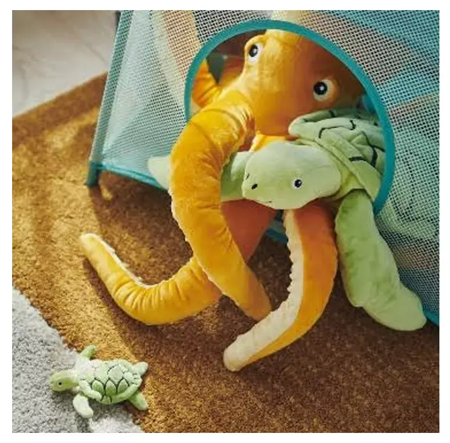La nueva colección de peluches IKEA está hecha de plástico proveniente del mar