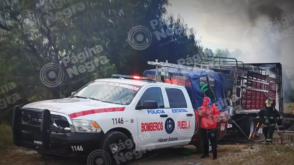 Enfrentamiento entre bandas de robo de carga deja 2 ejecutados en Tecamachalco