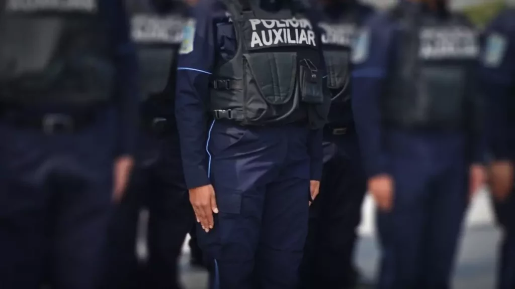 Un policía auxiliar de Puebla se dispara de forma accidental en el pie.