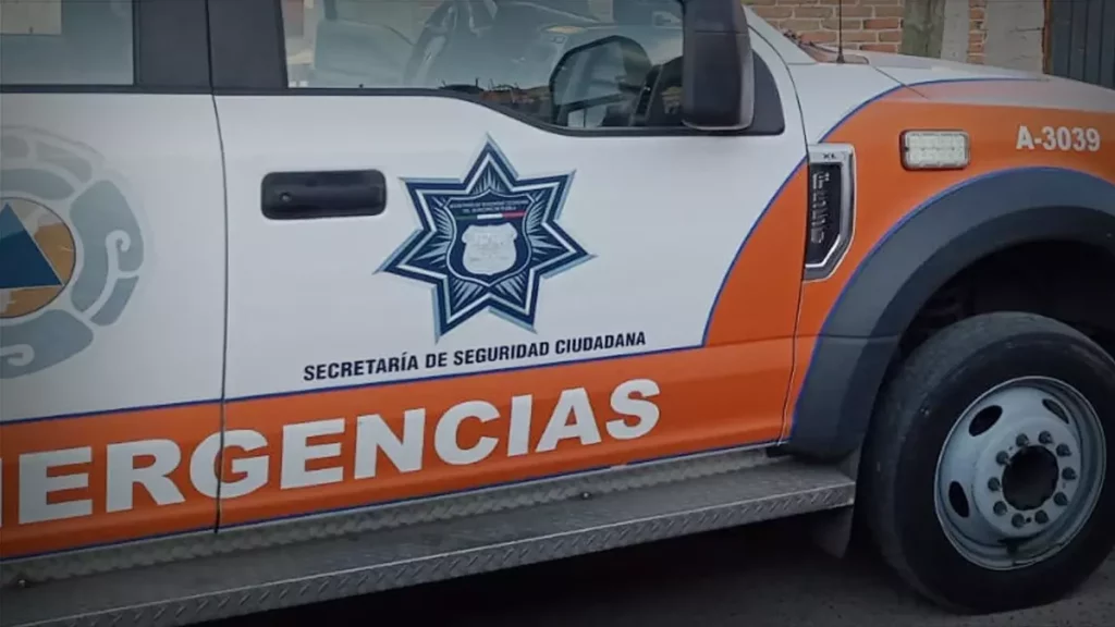 Rescatistas sacaron a un hombre de una barranca ubicada por el río Alseseca