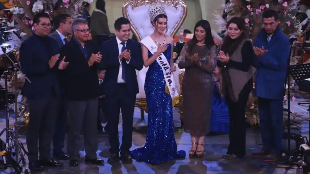 Inicia con gran éxito, la 26 Feria Nacional del Árbol y la Esfera en Chignahuapan