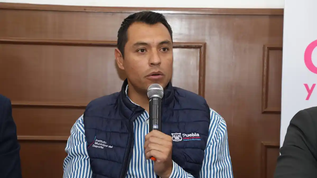 Puebla convoca a certificarse como luchador profesional