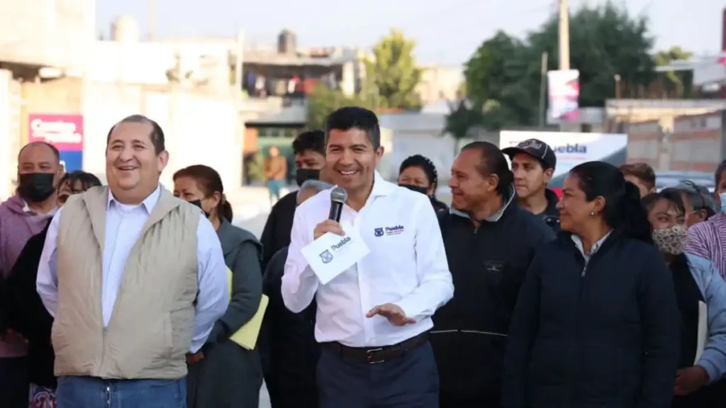"Construyendo Contigo" continúa cambiándole la cara a las calles de Puebla