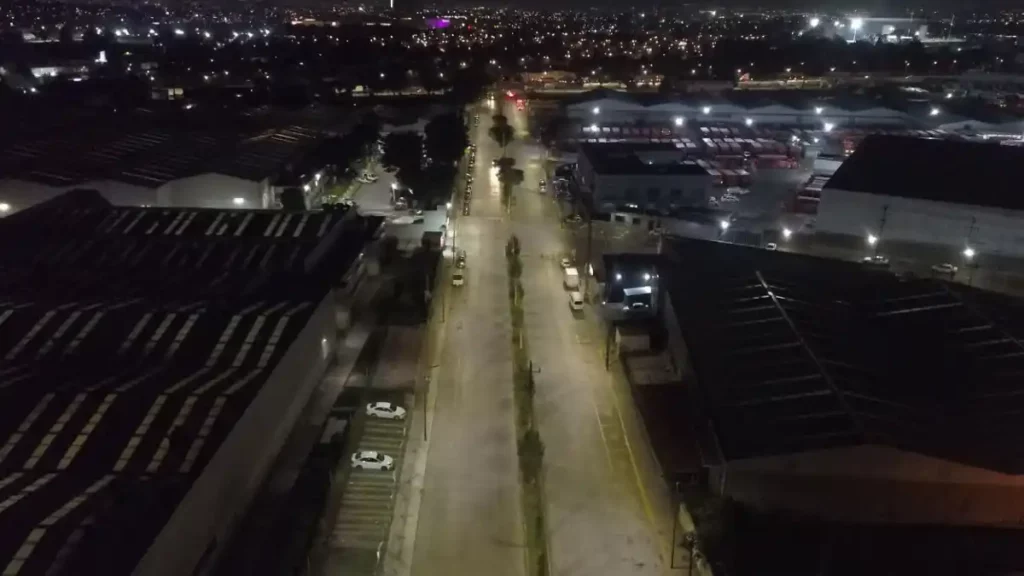 Ayuntamiento mejora el alumbrado público en Parque Industrial Puebla 2000