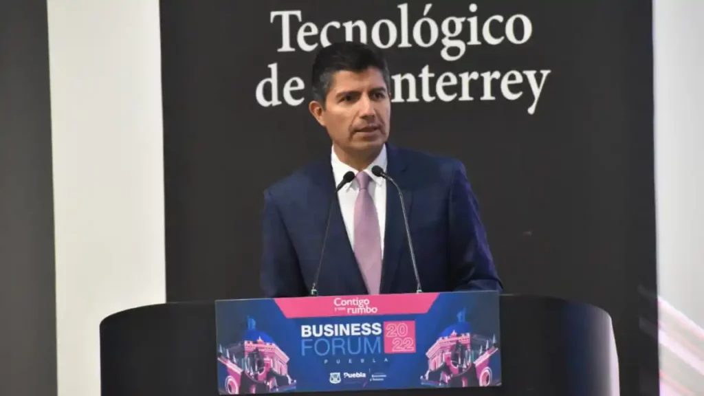 Eduardo Rivera inaugura el encuentro de negocios “Business Forum Puebla”
