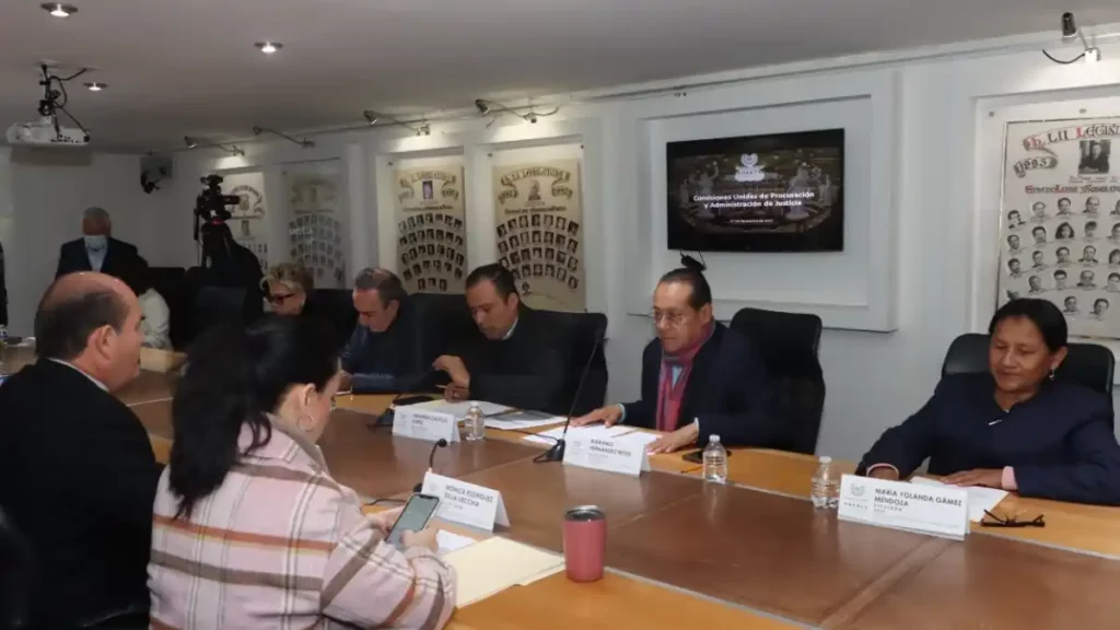 Inhabilitación de servidores públicos será acorde a la falta cometida, aprueban en Comisión del Congreso