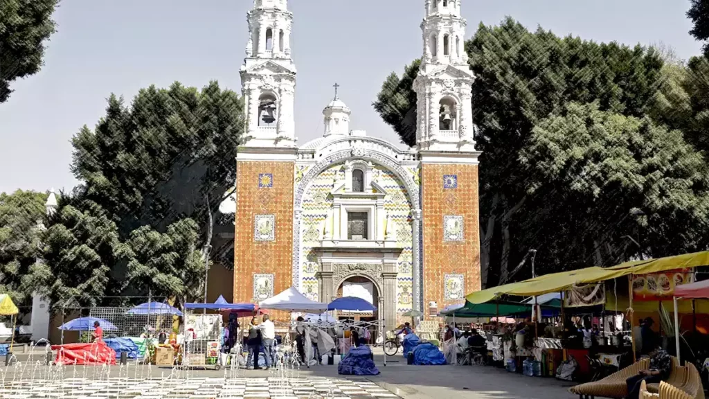 400 ambulantes se instalarán en La Villita por celebraciones Guadalupanas en Puebla