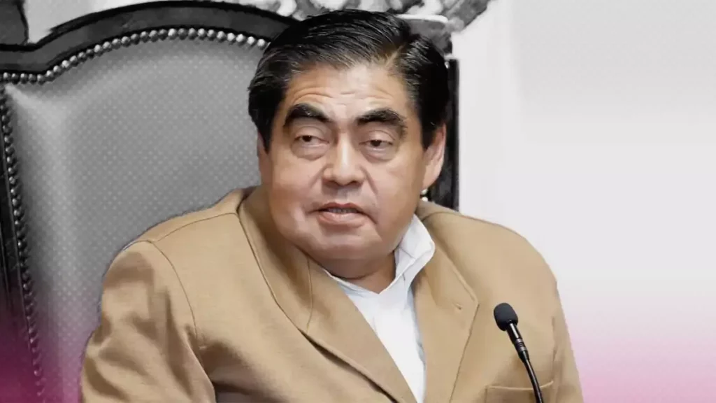 Trasciende hospitalización de Barbosa; gobierno dice que se encuentra estable