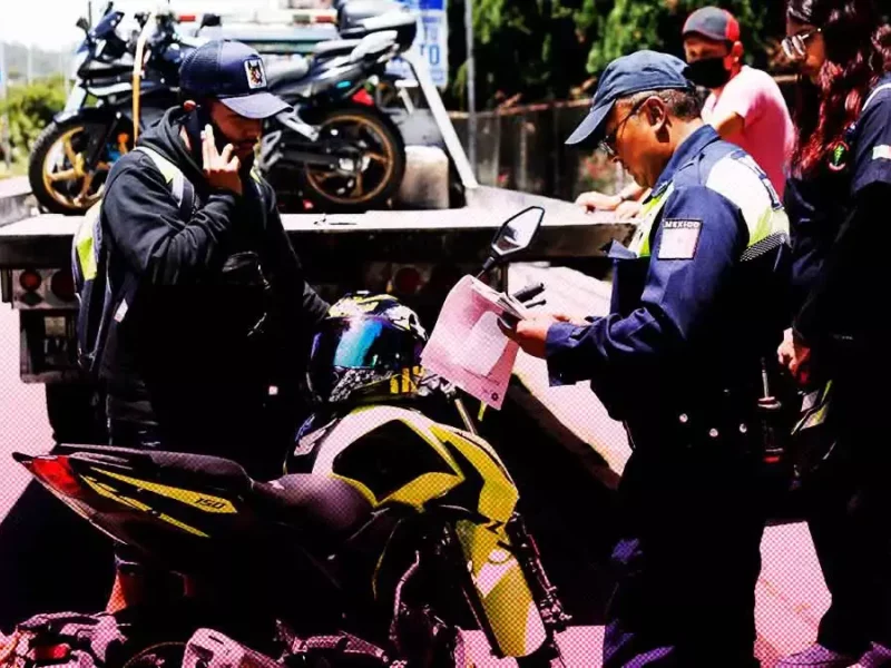 22 motocicletas fueron llevadas al corralón por arrancones en Puebla