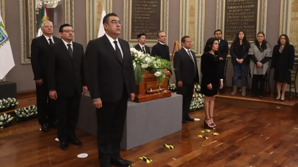 Poder Legislativo, rinde homenaje póstumo al gobernador Miguel Barbosa