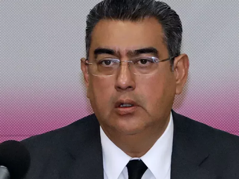 Sergio Salomón Céspedes promete mantener el gabinete barbosista.
