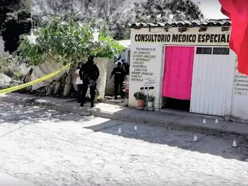 A balazos matan a un hombre en Ajalpan; una mujer resulto herida
