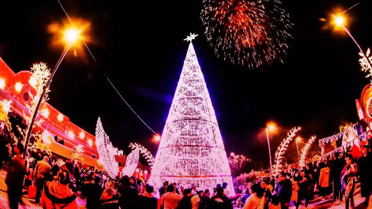 Navidad con Rumbo ilumina el zócalo de San Andrés Cholula
