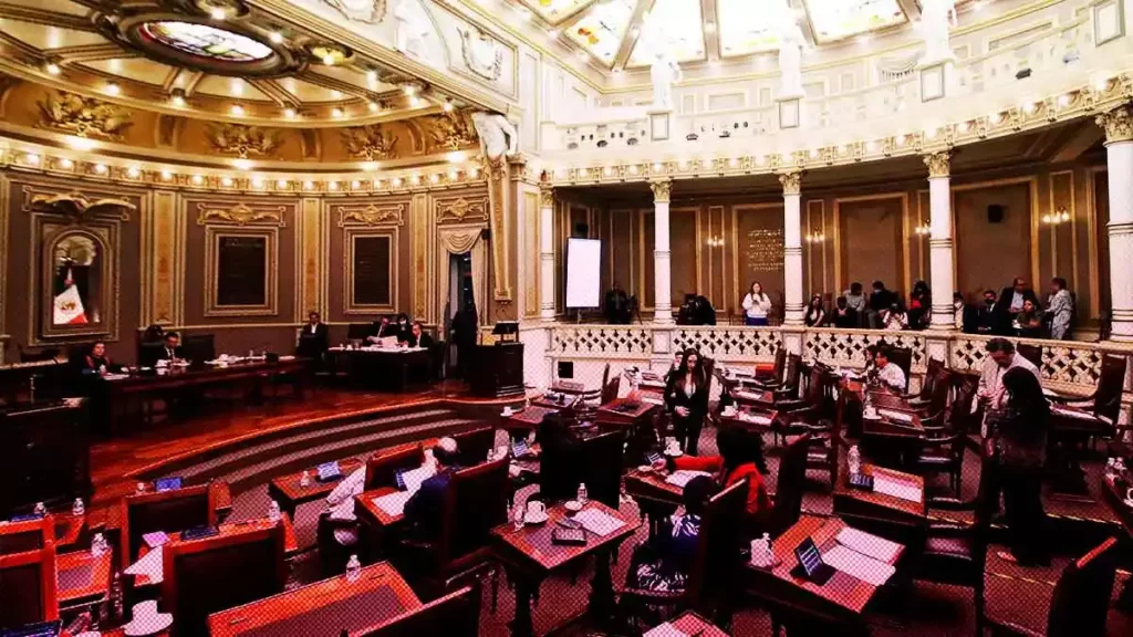 Congreso aprueba reformas secundarias al Poder Judicial de Puebla para destituir a jueces