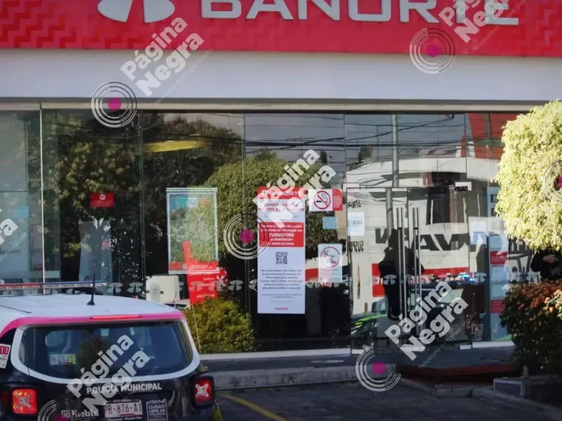 Armados, entran a sucursal Banorte de Anzures y roban 50 mil pesos.