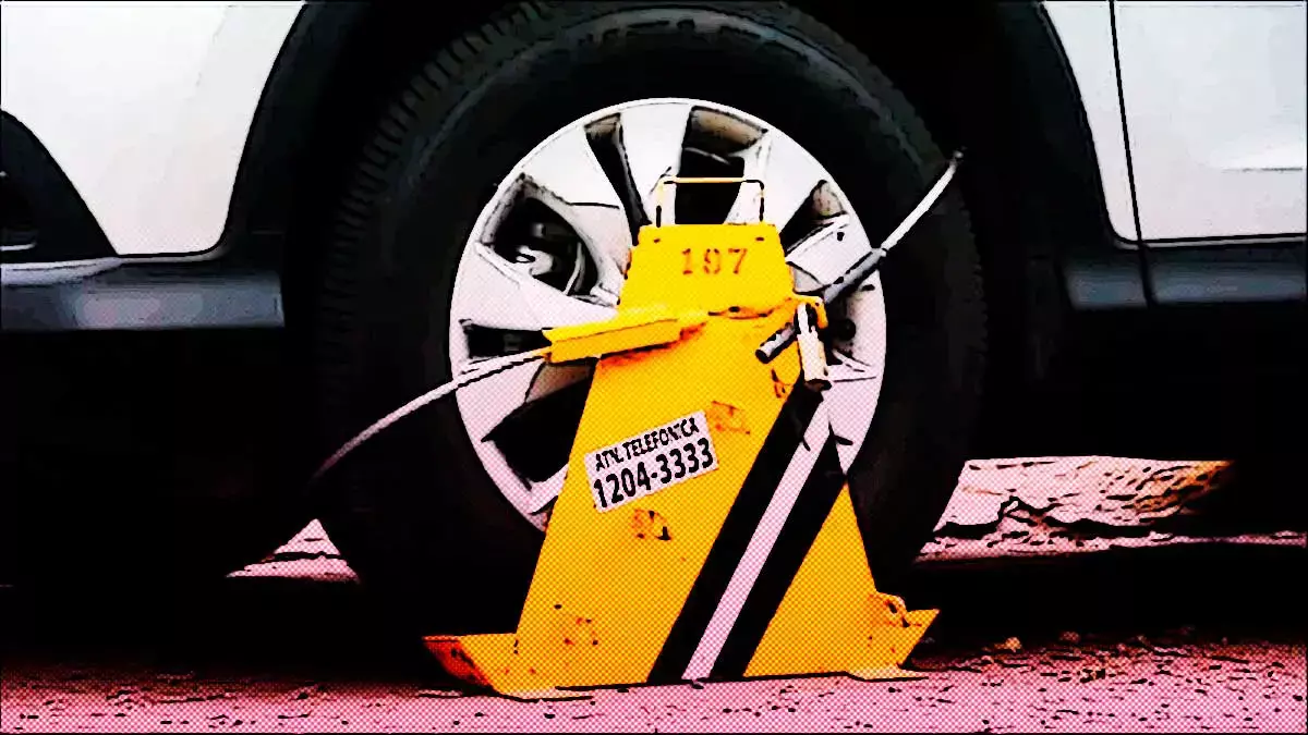 Autos sin placas que se estacionen en parquímetros en Puebla serán inmovilizados