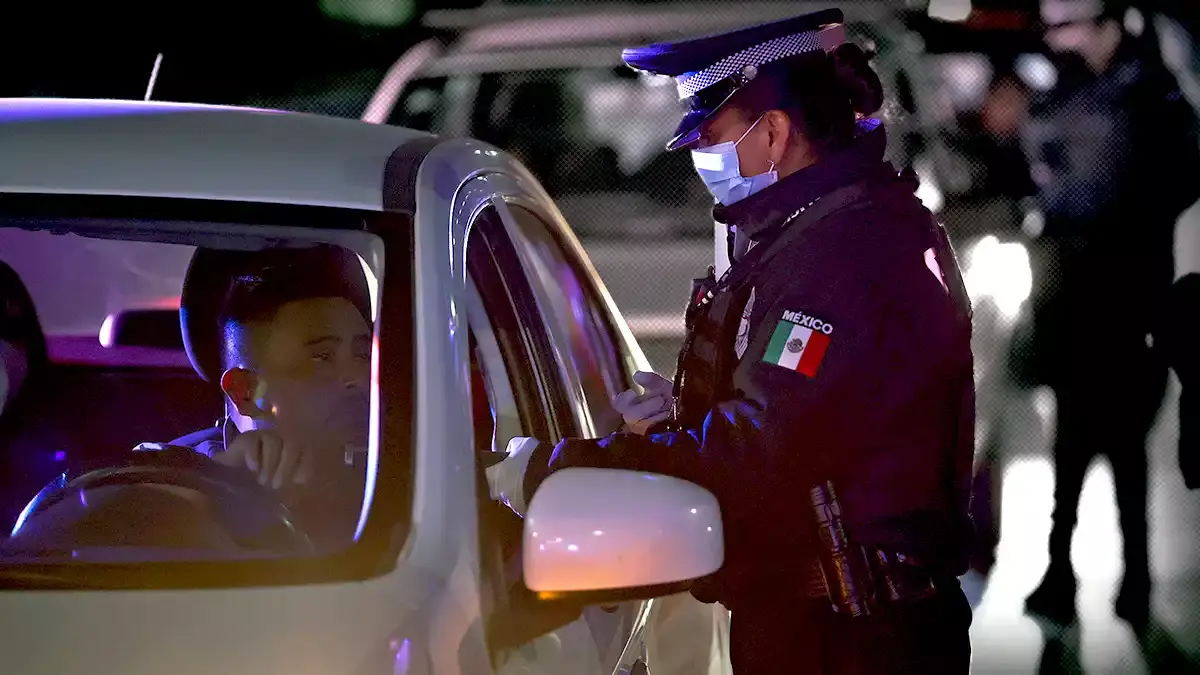 Fiestas navideñas dejan 12 conductores en estado de ebriedad detenidos en Puebla capital