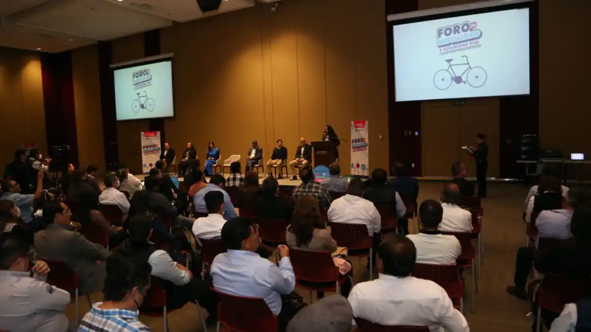 Realiza Ayuntamiento de Puebla primer Foro de Movilidad y Seguridad Vial