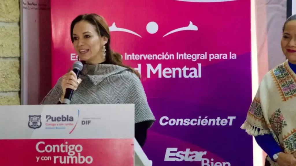 SMDIF Puebla realiza el foro discapacidad, rehabilitación e intervenciones asistidas con animales