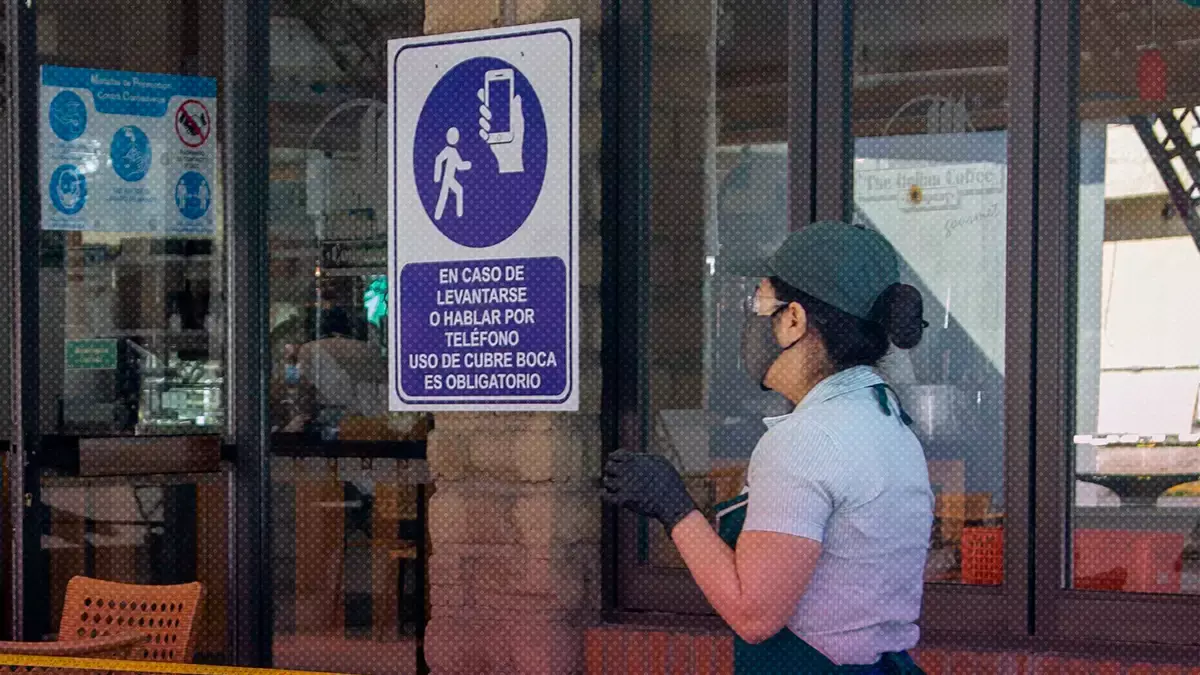 Negocios del Centro Histórico de Puebla incumplen protocolos sanitarios vs covid