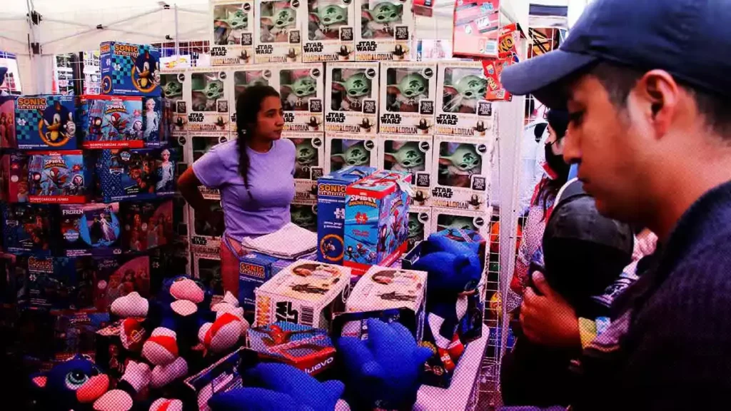 Superhéroes y coleccionables, lo más pedido por niños de Puebla a los Reyes Magos