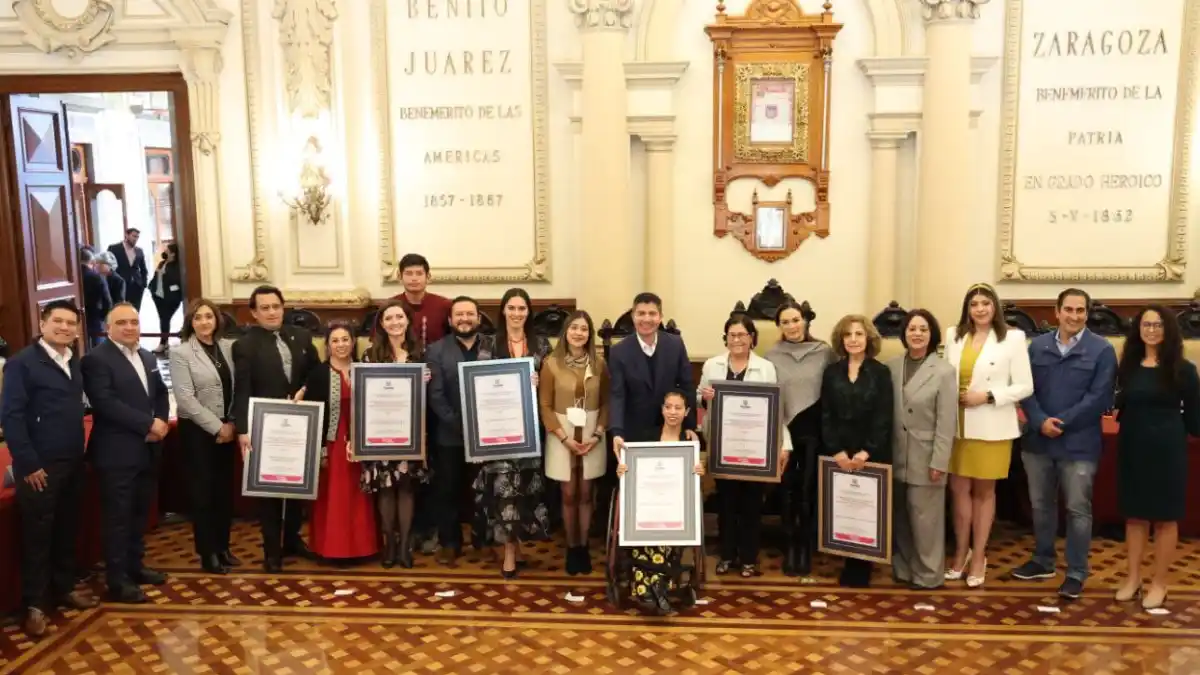 Ayuntamiento de Puebla premia la inclusión social de personas con discapacidad