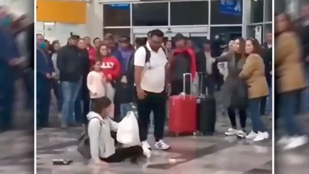 Mujer descubre a su marido con otra en un aeropuerto y se hace viral.