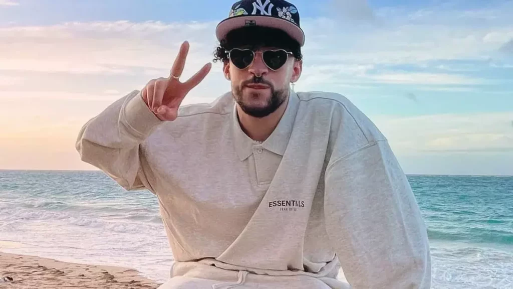 Bad Bunny pone privado su Instagram y lanza amenaza en Twitter