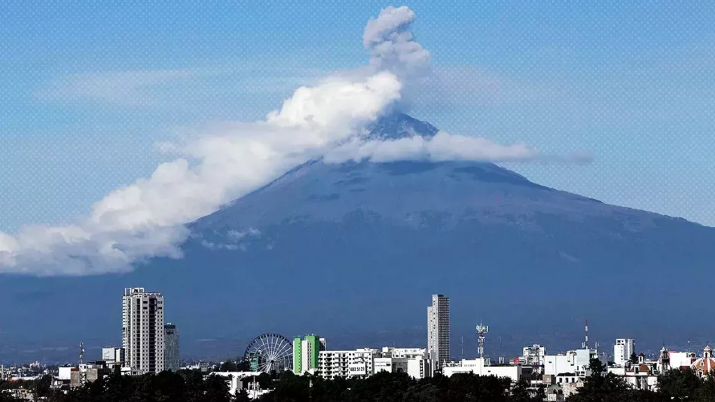 ¡Toma precauciones! Alertan sobre caída de ceniza en estos municipios de Puebla
