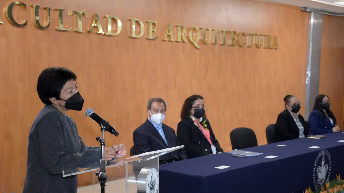 Apoyo a sus estudiantes y vinculación social, caracterizan a la Facultad de Arquitectura de la BUAP