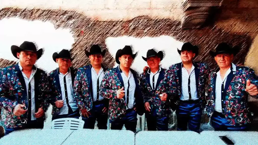 Disfruta del estilo norteño merequetengue de Ayudantes de Huacasco
