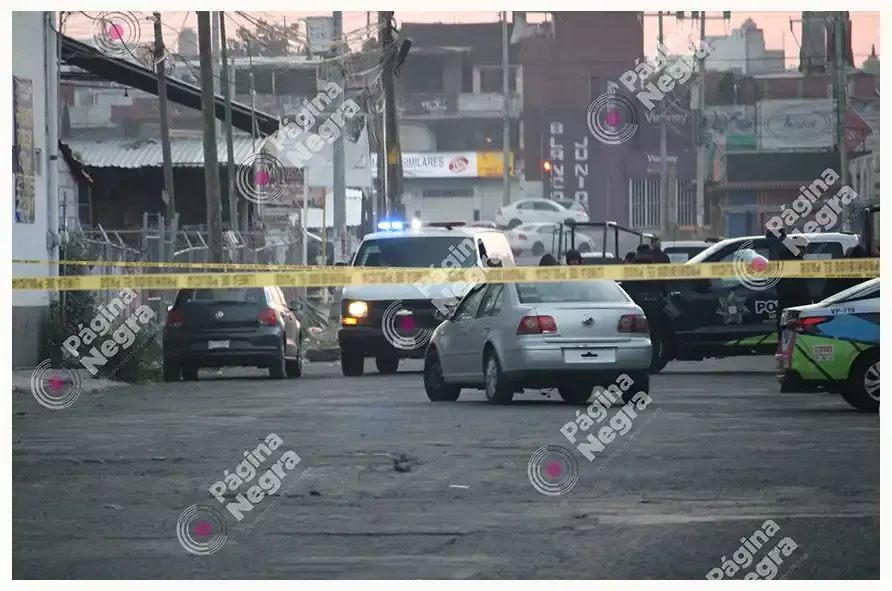 Hallan cuerpo calcinado de una persona en tianguis Independencia.