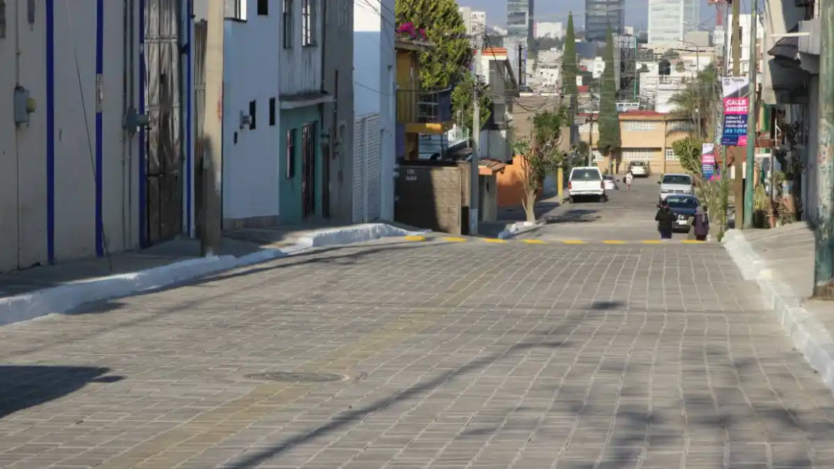 'Construyendo Contigo' sigue entregando resultados; suma tres calles más rehabilitadas en Puebla