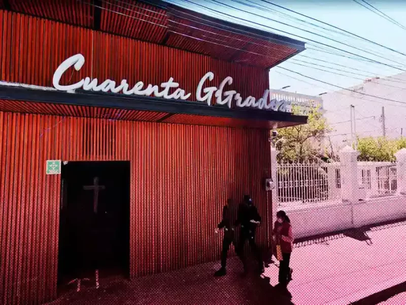 Sancionan al table dance 40 Grados en Puebla por falta de documentación