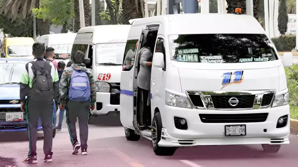 Más de 14 mil unidades del transporte público de Puebla han verificado; niegan prórroga