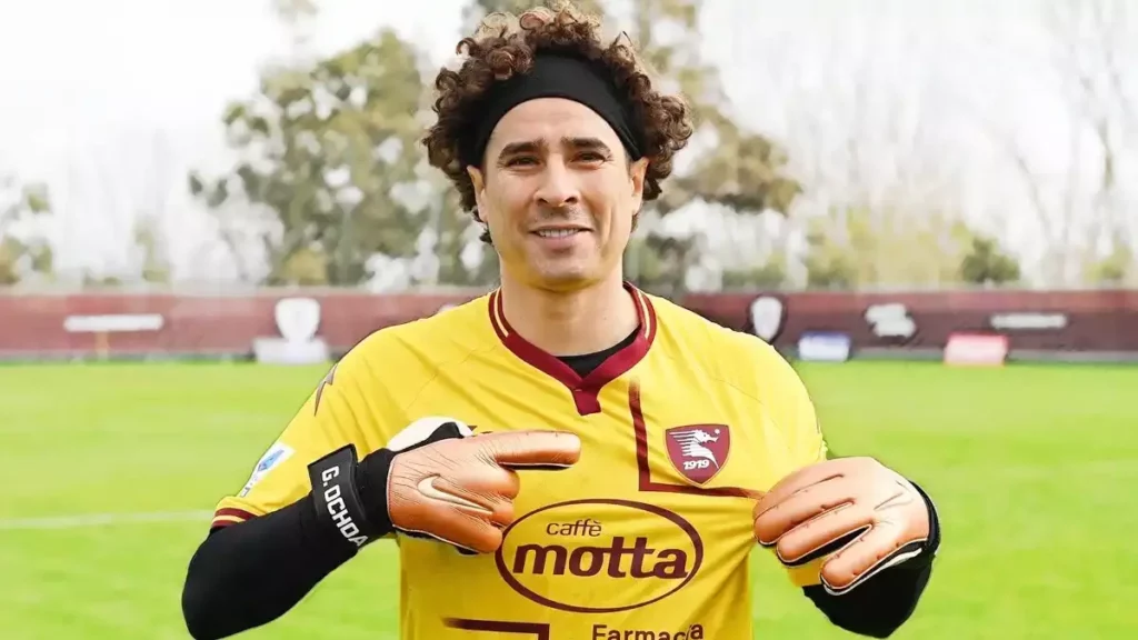 ¡No puede ser! Guillermo Ochoa suma seis goleadas en su carrera profesional.