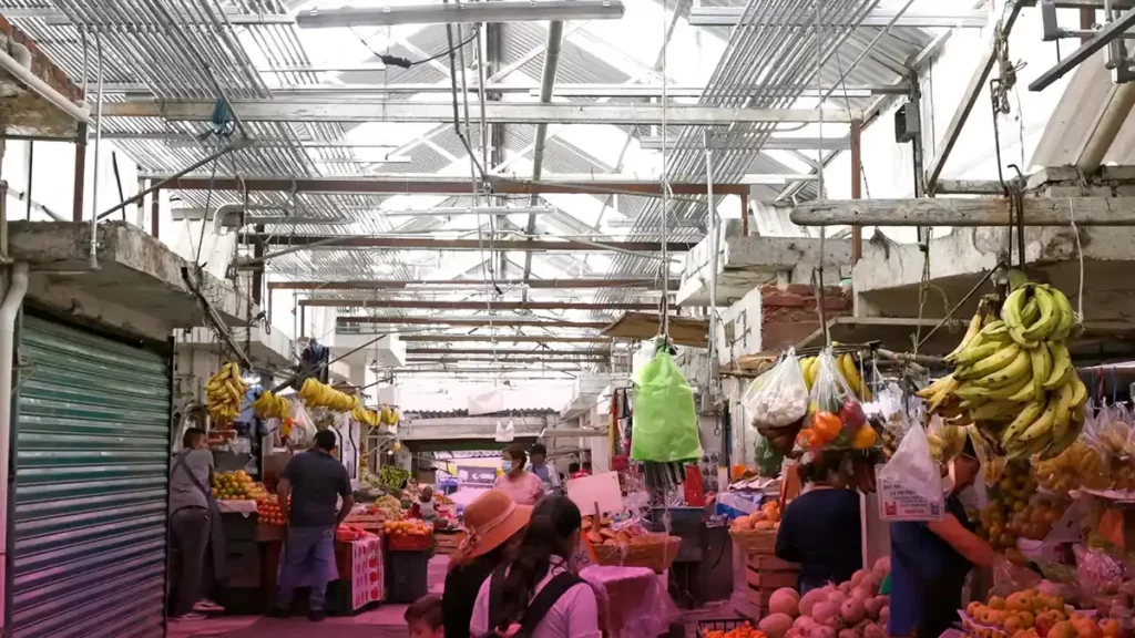 Remodelación del Mercado Amalucan continúa: Eduardo Rivera