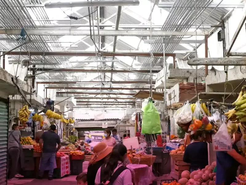 Remodelación del Mercado Amalucan continúa: Eduardo Rivera