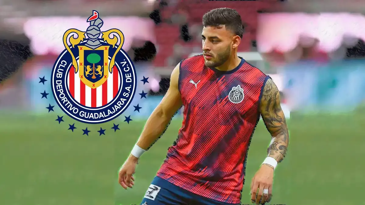 Alerta en Chivas: El delantero, Alexis Vega, será baja por dos meses.
