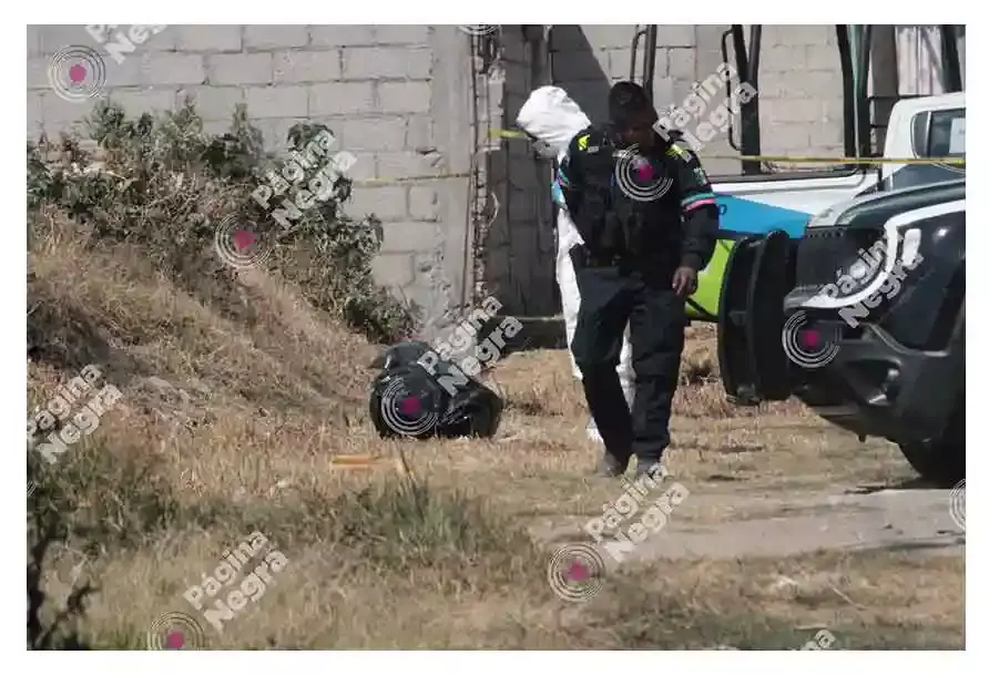 Embolsan y abandonan el cuerpo de un hombre en Bosques de Santa Anita