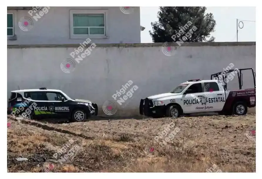 Encuentran el cuerpo semidesnudo de un hombre en terrenos de cultivo en Xonacatepec