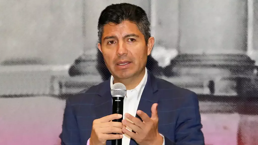 Eduardo Rivera pide a poblanos denunciar el robo de cableado y luminarias
