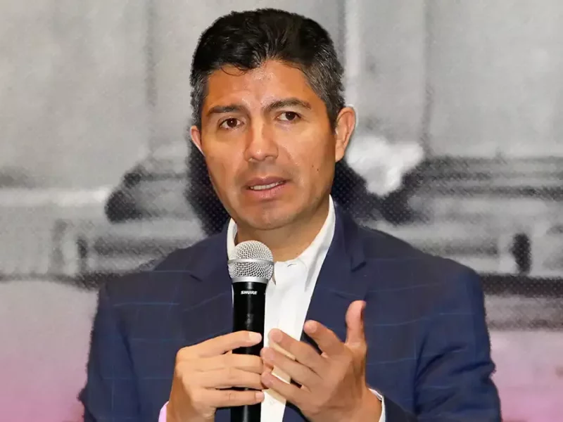 Eduardo Rivera pide a poblanos denunciar el robo de cableado y luminarias